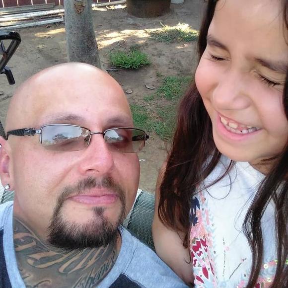 Meet your Posher, Fernando - Picture 1 of 1